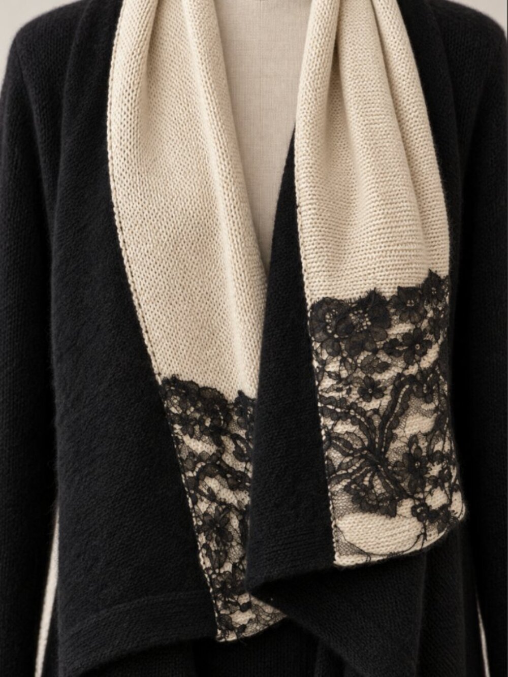 Alexander McQueen 100% Yak Wool Blanket Cardigan Reworked Antique Silk Chantilly - Picture 3 of 9